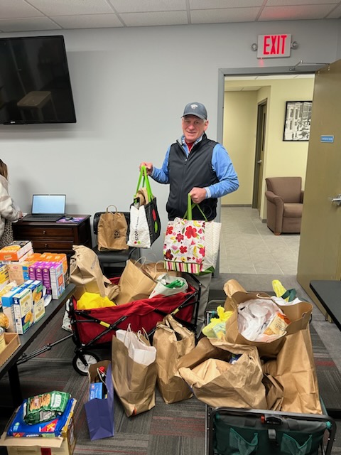 Food donations from Chippanee Country Club.