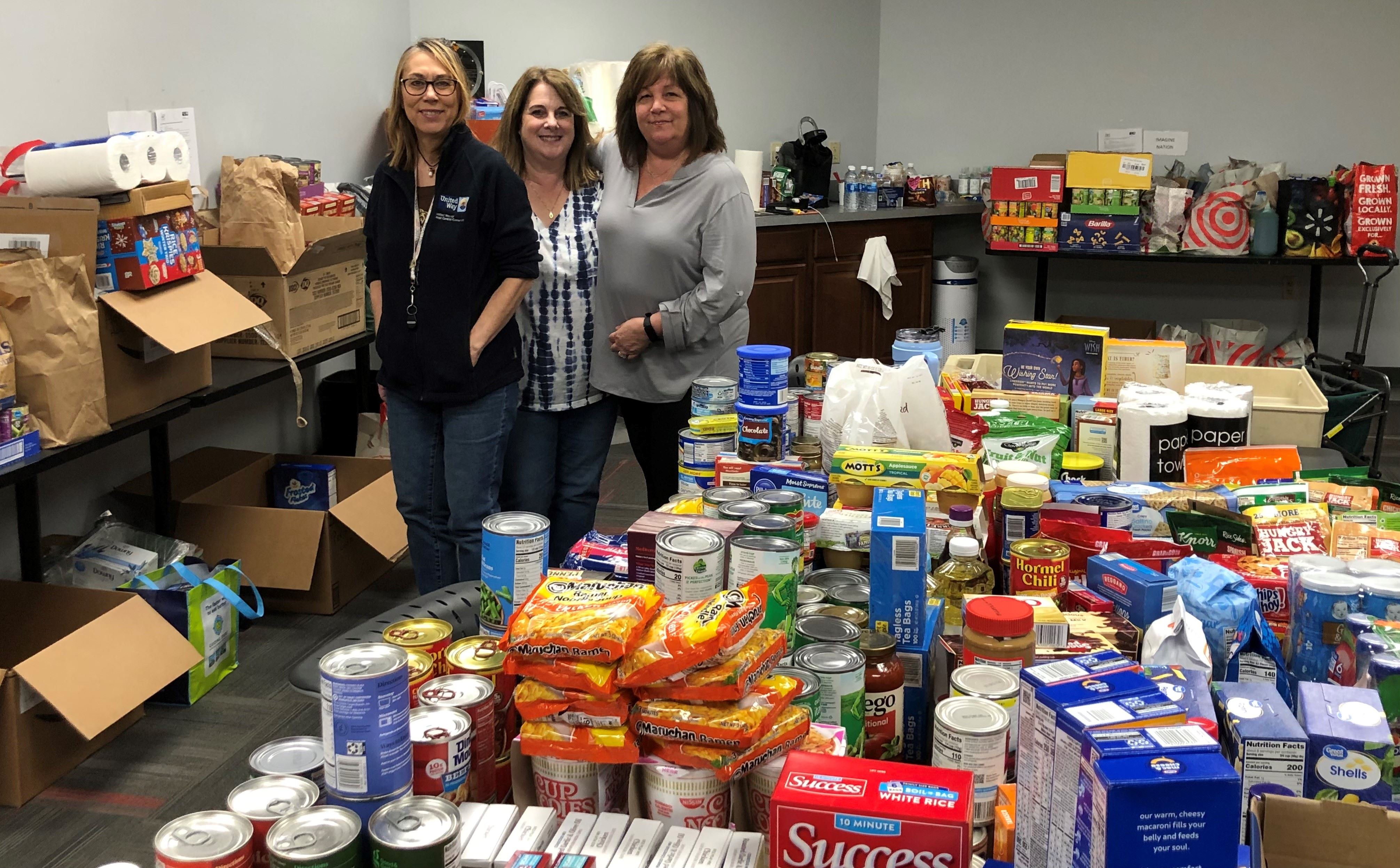 Feed the Need Food Drive Volunteers.